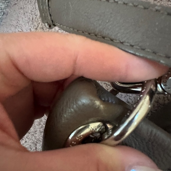 EUC MARC JACOBS - Brown Taupe Mushroom Shoulder Bag - Picture 6 of 8